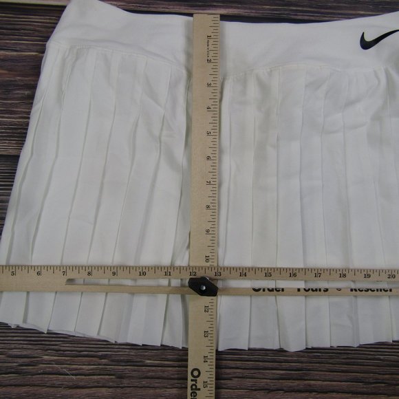 Nike Dri Fit NWT Large White Tennis Skort Skirt Athletic Sports - Picture 6 of 7
